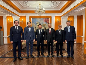 О дружеской встрече аккредитованных в Баку глав дипломатических миссий государств-участников СНГ