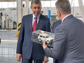 О торжественной церемонии по случаю запуска серийной сборки LADA О торжественной церемонии по случаю запуска серийной сборки LADA