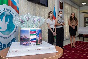 В Баку открылся Клуб дружбы народов Азербайджана и России В Баку открылся Клуб дружбы народов Азербайджана и России